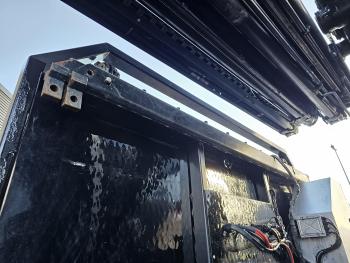 R490 / 8x2 / HMF 85 TM CRANE / WINCH / JIB